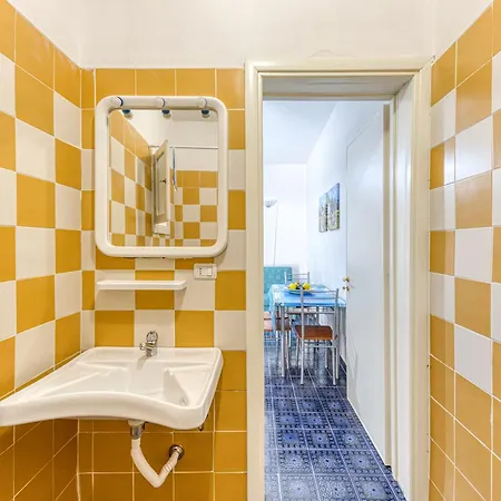 Apartment Mono Glicine Salve