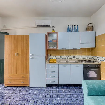 Apartment Mono Glicine